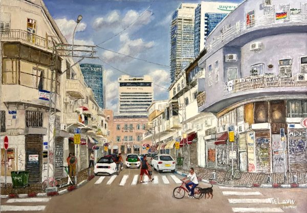 ציור שמן על בד של הלנה ליברמן – רחוב בדרום תל אביב עם בניינים נמוכים בסגנון באוהאוס, חנויות סגורות, גרפיטי וקווי חשמל באוויר. דמויות חוצות את מעבר החציה, רוכב אופניים עם כלב ותחבורה עמוסה יוצרים סצנה אנושית דינמית, וברקע נראים מגדלי זכוכית מודרניים מול שמיים כחולים עם עננים לבנים.
